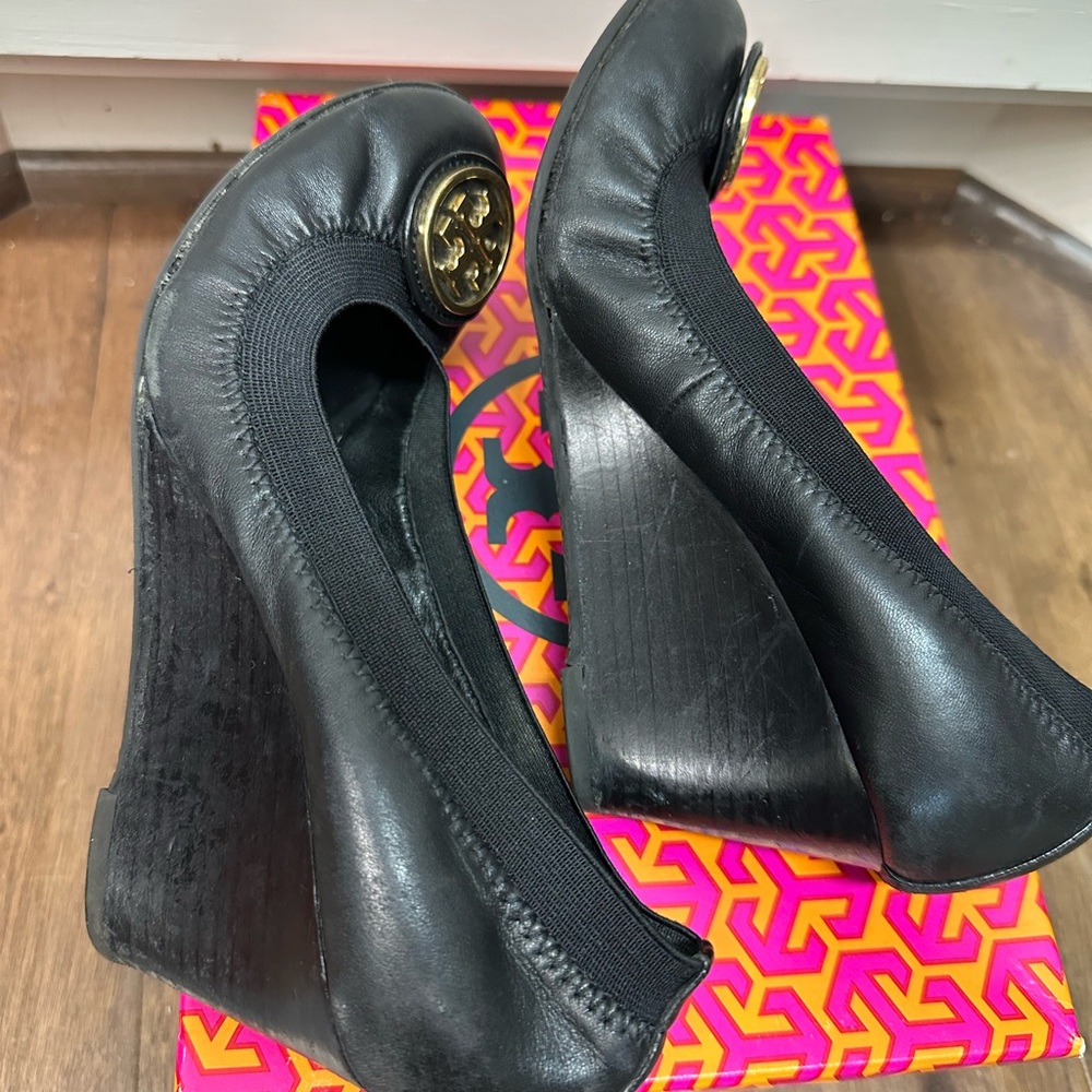 Tory Burch Wedge Heels - Picture 4 of 5